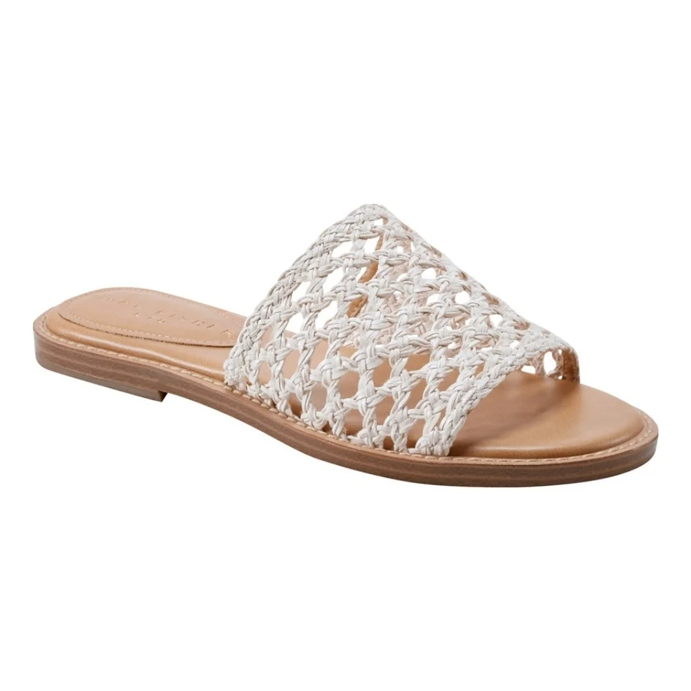 NIB Marc Fisher LTD Glynne Woven Flat Sandals, Size 7.5M
